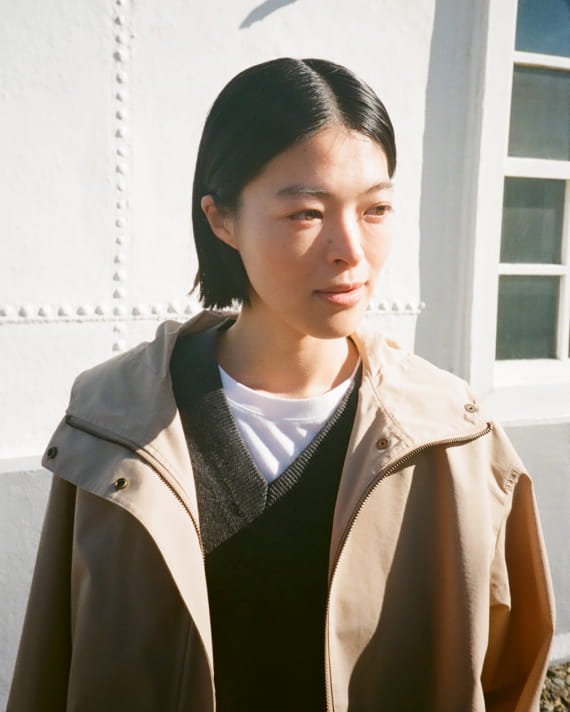女撥水加工連帽外套